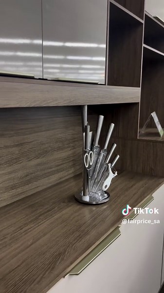 Stylish Kitchen Units for Your Culinary Haven