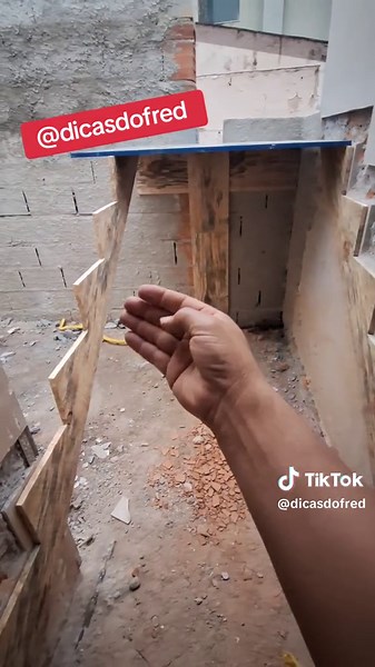 Escada Cascata: Aprenda a Construir Passo a Passo