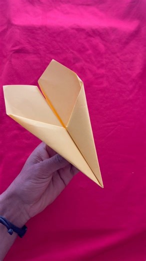 World’s Fastest Paper Jet? You Won’t Believe This!