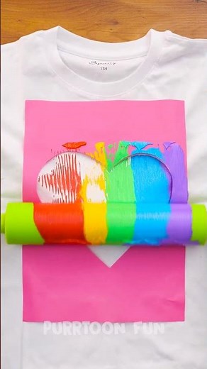 Splashing Colors: Create Your Own T-Shirt Masterpiece! 🎨✨
