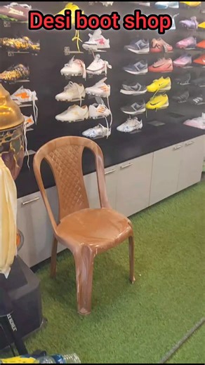 MUNNI 2.0 on Instagram: "Desi boot shop 😂😂 @munni.9856 #DesiBootShop #Boots #DesiFashion #EthnicStyle #TraditionalFootwear #DesiVibes #IndianFootwear #BangaloreBoutique #HandcraftedBoots #StyleStatement #FashionInspiration #BootAddict #FootwearFashion #UniqueDesigns #DesiChic #ShopLocal #FashionTrends #CulturalHeritage #SustainableFashion #FootwearLove"