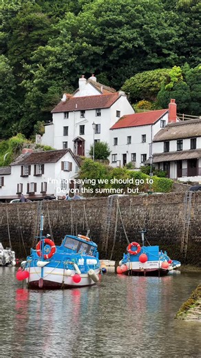 My favourite places to visit in Devon👇🏻🏝️ • Lynton & Lynmouth • Beer • Salcombe • Valley of Rocks • Arlington Court 🤍 Save this for your summer adventures, and let me know your favourite place in Devon! #devon #devoncoast #visitdevon #uktravel
