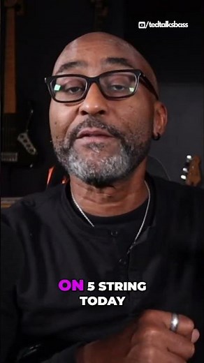 Master Christmas Bass Lick FAST: 5-String Tutorial! #shorts