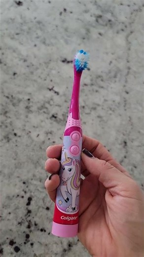 Colgate Kids Unicorn Toothbrush Review! 🦄 Making Brushing FUN! ✨