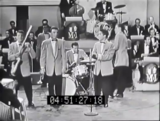 200K views · 6.9K reactions | With their smooth, captivating pop...