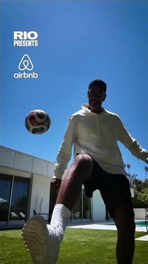 Rio Invites Joel & Ste To His Beverly Hills Airbnb in Los Angeles 🇺🇸 #football #worldcup #ad