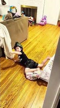 Kids Funny Falls 😂 Epic Fails That Will Make You Laugh!