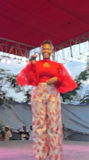 Mai Titi ft Max Infinity HKD epic perfomance at Siyakhela Resort they had to call the closest resemblance of Freeman and he delivered 😭🔥🔥🔥 @Mai tt @Freeman HKD @Jah Master #trending #maititi #freemanhkd #fyp #zimtiktokers🇿🇼🇿🇼🇿🇼