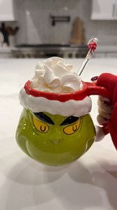 Grinch hot cocoa for a Grinch movie night! 🎄💚🎬 What’s your favorite christmas movie!? #Christmas #thegrinch #grinchmas #grinch #grinchchristmas #christmasreels #satisfying #fyp #reels #christmasmovies #christmastreats #hotchocolate #chocolate #hotcocoarecipe | Mikayla McNeany