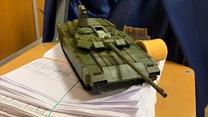 New Russian Tank. Russian response to EMBT and Panther