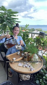 99K views · 4.3K reactions | Racun Tiktok review Nak beli boleh ke beg kuning di tiktok video saya https://vt.tiktok.com/ZSR3aBqVg/ Hexa tea boleh juga dibeli di shopee https://shope.ee/q9MqhJOOu #resepicantiksihat | May Vo Dyakonov | Facebook