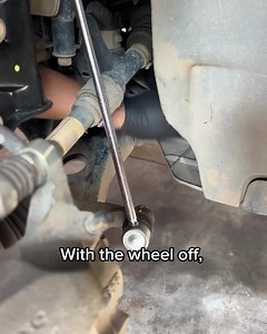 5.9K views · 23 reactions | Symptoms of a broken lower arm suspension include clunking noises, uneven tire wear, poor handling, vibrations while driving, and a noticeable pull to one side. You may also experience difficulty steering and an overall rough, uncomfortable ride. Immediate inspection and repair are essential for safety. | Underchargers | Facebook