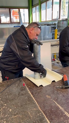 The trapezoidal sheet metal is getting the FEIN work 🤝 Our metal drills and #nibblers make the perfect team here. All machines that support you in #sheet #metal processing on our website here: https://fein.com/en_uk/ | Fein