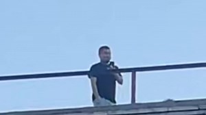 Rioters in LA tossing incendiaries/fireworks etc down on law enforcement, one learns the hard way....a rubber bullet to the head. | The Detroit Scanner