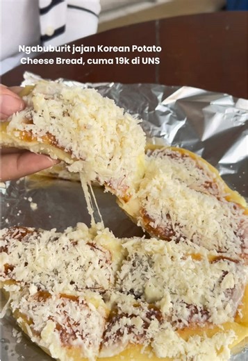 Potato Cheese Bread Lezat untuk Ngabuburit di UNS