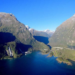 Mighty Milford Sound - Aspiring Helicopters, Wanaka