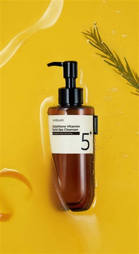 Say hello to the new ✨No. 5 Glutathione Vitamin Facial Spa Cleanser✨ ⭐️ Brightening boost - infused with Glutathione, Vitamin C, and Niacinamide for glowing bright skin ⭐️ Aromatic bliss - refreshing lemon-herb scent for relaxation & calming ⭐️ Deep clean, non greasy - effectively removes makeup without residue ⭐️ Spa at home experience - warm oil massage for rejuvenating skin Time to elevate your cleansing routine and feel a spa at home experience that cleans and relaxes your skin after all-day