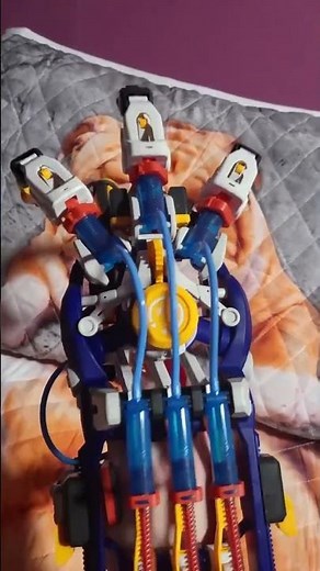 Thames & Kosmos Mega Cyborg Hand STEM Experiment Kit