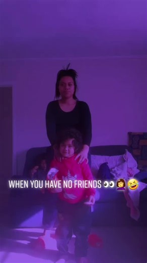 #eyesonme she's yelling