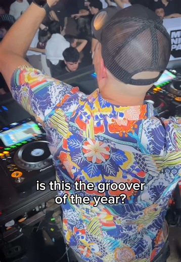 You guys went so crazy for the “START TO MOVE” which is already supported by major DJs! It drops on all platforms this Friday! If you need the EARLY LINK just drop a comment 🫡 @frcstrcrds #starttomove #techhouse #basshouse #electronicmusic #techhousedj