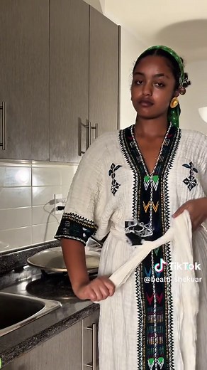Easy Injera Recipe for the Whole Family