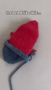 37K views · 5.3K reactions | Hungry shark pattern is available in my shop! Make it with # 6 super bulky weight yarn for a 15-inch shark and stuff its mouth with mini shrimp, fish, and squid. Or make it with # 7 jumbo weight yarn for a 27-inch shark and stuff it with octopuses, seahorses, etc! 麗 | Theresa's Crochet Shop | Facebook