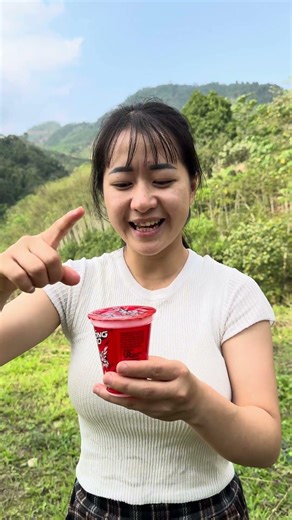 The filthy worm crawled up from the suction pipe #bushcraft #survival #camping #shorts