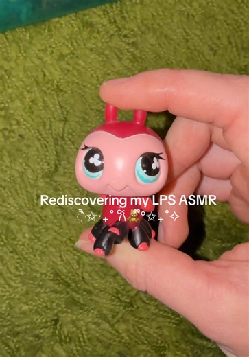 What yall know about LPS? 🤨 #asmr #asmrsounds #asmrvideo #y2k #lps #lpscollection