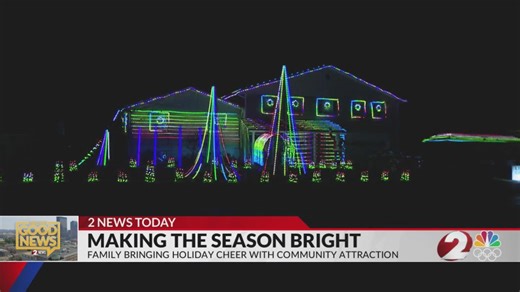 Centerville family brings holiday cheer with light display