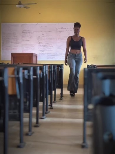 Strutsss😝 #model #modelling #catwalk #strut #fyp