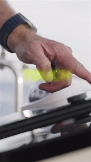 1.6K views · 11 reactions | Zeus SR features a trio of flexible control options. The glass-to-edge touchscreen is backed up by a rotary dial and keypad, making the chartplotter easy to use in all conditions and points of sail. #BandGsailing #BandGchartplotter #ZeusSR | B&G | Facebook