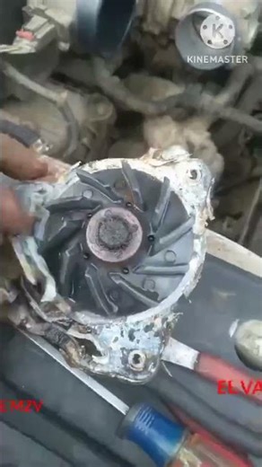 COMO CAMBIAR LA BOMBA DEL AGUA DE UNA FORD ESCAPE 2006