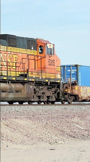 BNSF 4003 Intermodal Stack Train Power Through the High Desert #trainvideo #bnsf #shorts