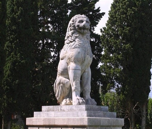 The Sacred Band of Thebes: Ancient Greece's Unbeaten Army of Lovers - GreekReporter.com