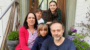 Von Heimweh und Heimatlosen (Staffel 4, Folge 1)
