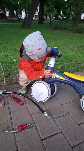 #tool#erickvladimir#repair#bike#music#ai#iasiromania#mountainbike TikTok