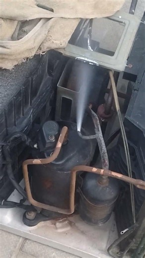 Window AC repair and Gas charging #ac #windowac #surenderverma934 #automobile #accircuits