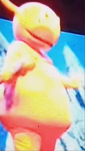 The Backyardigans live Uniqua's theme song