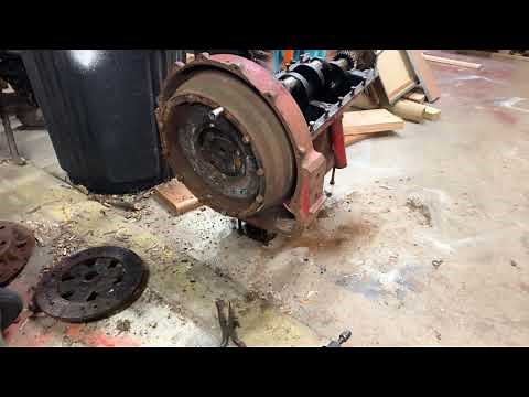 1931 Ford Model A - Crankshaft Removal