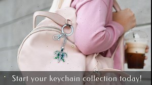 Puzzled 3D Green Sea Turtle Keychain - Sparkling Rhinestone Green Sea Turtle Ocean Decor, Elegant Ocean Animal Purse Bling Keychain Charm for Backpack, Handbags, Purse - 4.5 Inches