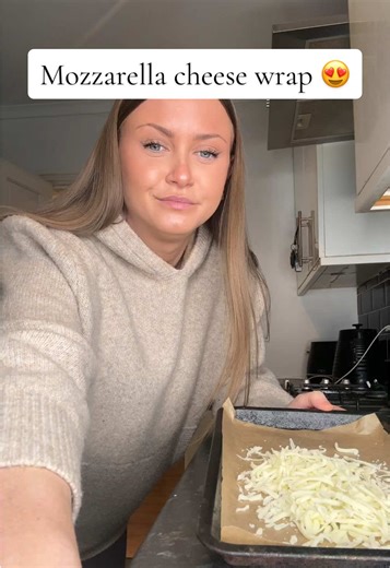 Easy Mozzarella Cheese Wrap Recipe