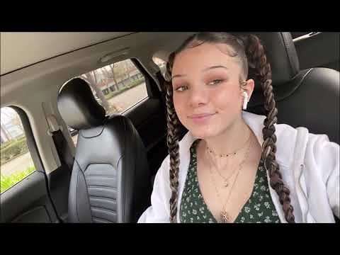 Skinny girls Flexing 180