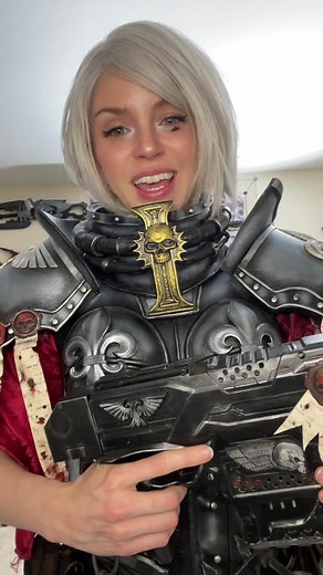 Armored Heart Sisters of Battle Cosplay