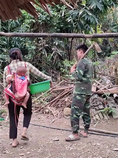29K views · 665 reactions | The Days the Blind Old Lady Could Not Communicate A Surprise From the Police Officer for | Htwe Aung | Facebook