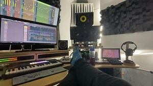 1.2K views · 186 reactions | Friday night grooves, with some added ooomph  | Steve Allen | Facebook