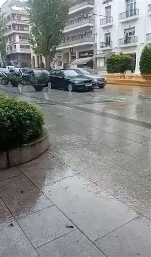 «Δολοφόνοι» φώναζε φίλος του θύματος στη Χαλκίδα στους συλληφθέντες μετά τη συμπλοκή χούλιγκαν