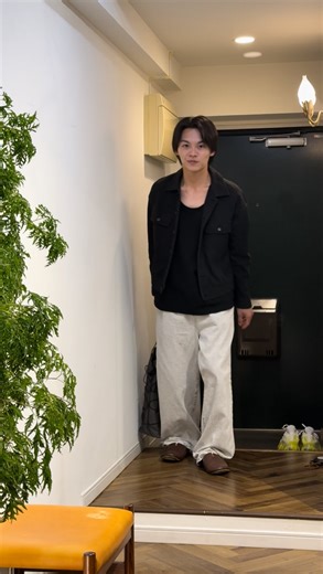 骨美整salon(コルミチョンサロン)｜小顔矯正｜コルギ｜美容整体｜代官山 | 自信の源は先手必勝のメンテナンス ビジネスシーンにおける第一印象は、その後の人間関係や商談の成否を大きく左右します。 特に姿勢は、言葉以上に自信や信頼感を相手に伝える非言語コミュニケーションの一つです。... | Instagram