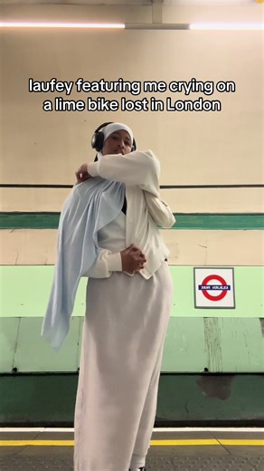 Avoiding the Line for the Jubilee in London