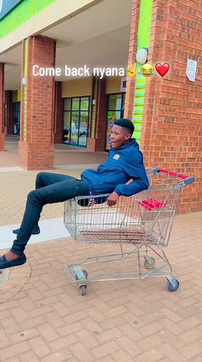 #Rollmodell - Inspiring Other Children ❤️💕😂 #SAMA28 #KingBlesseryistar #TheyReally #AMAgents #BlesserMan KingBlesser