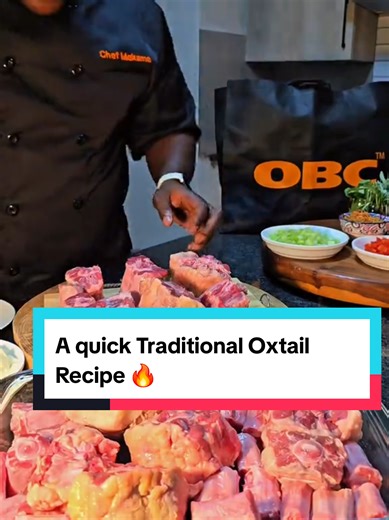 A quick Traditional Oxtail Recipe which was dry Brined for 8 hours and cooked using onions👏 🤩 #chefmakamo #Oxtail #oxtailrecipe #oxtailmeal #traditionalOxtail